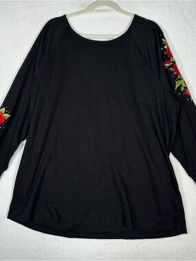 NWT Quacker Factory 2X Black Floral Knit Top Red Rose Embroidery Romantic Goth